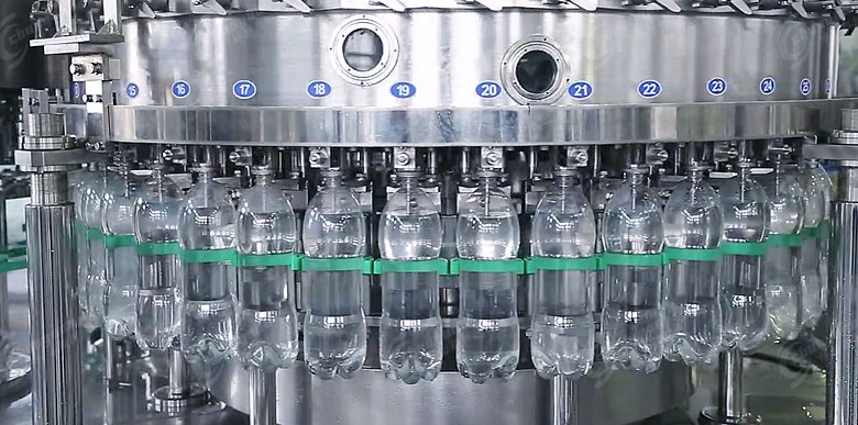 碳酸飲料灌裝機(jī)